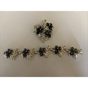 Sarah Coventry Golden Black Grape Clusters Brooch and Bracelet Flowers Vinatage